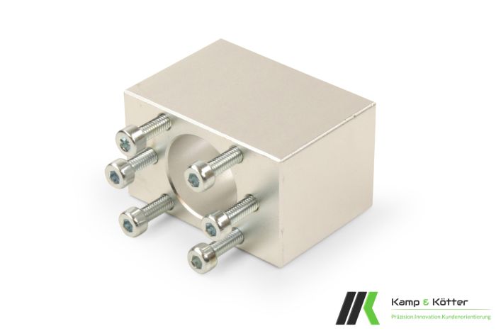 Fachmann Hochpräzise CNC-Kugelumlaufspindel SFE1616 Kugelumlaufspindel